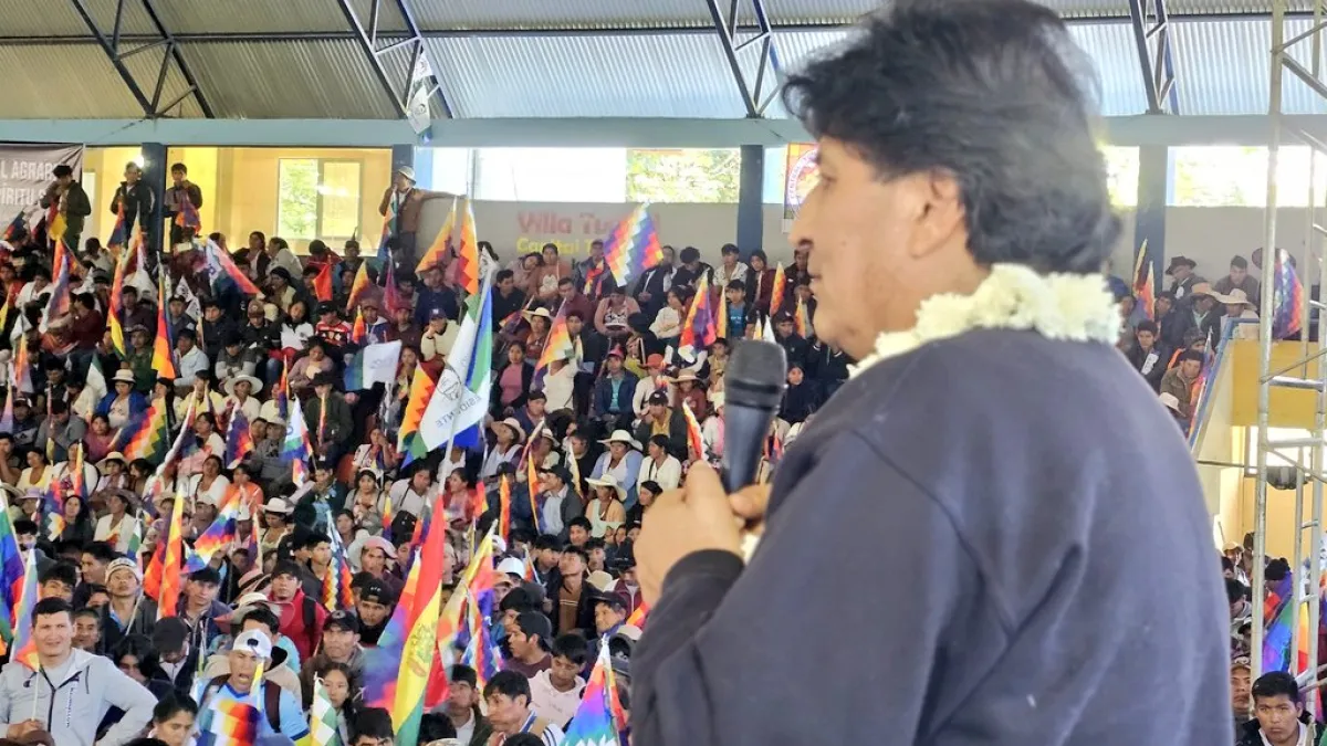 Evo Morales denuncia propuestas neoliberales de la derecha y advierte sobre similitudes con el discurso de Andrónico Rodríguez