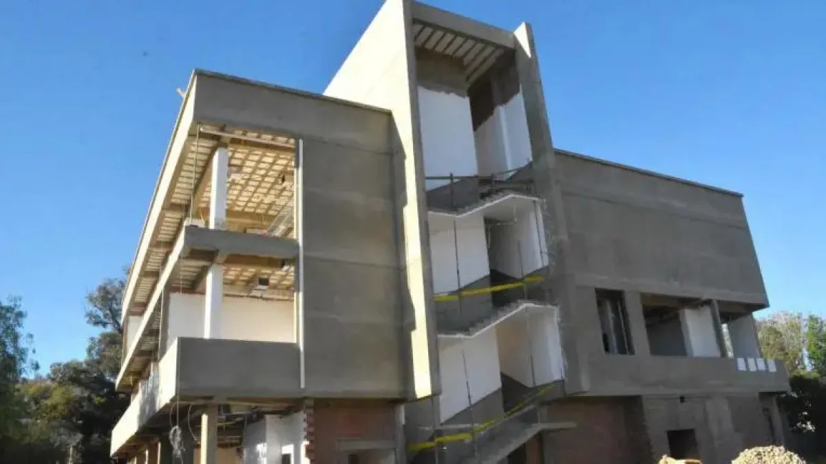 Asambleístas de Cochabamba advierten con acción judicial para reactivar la Unidad de Radioterapia paralizada