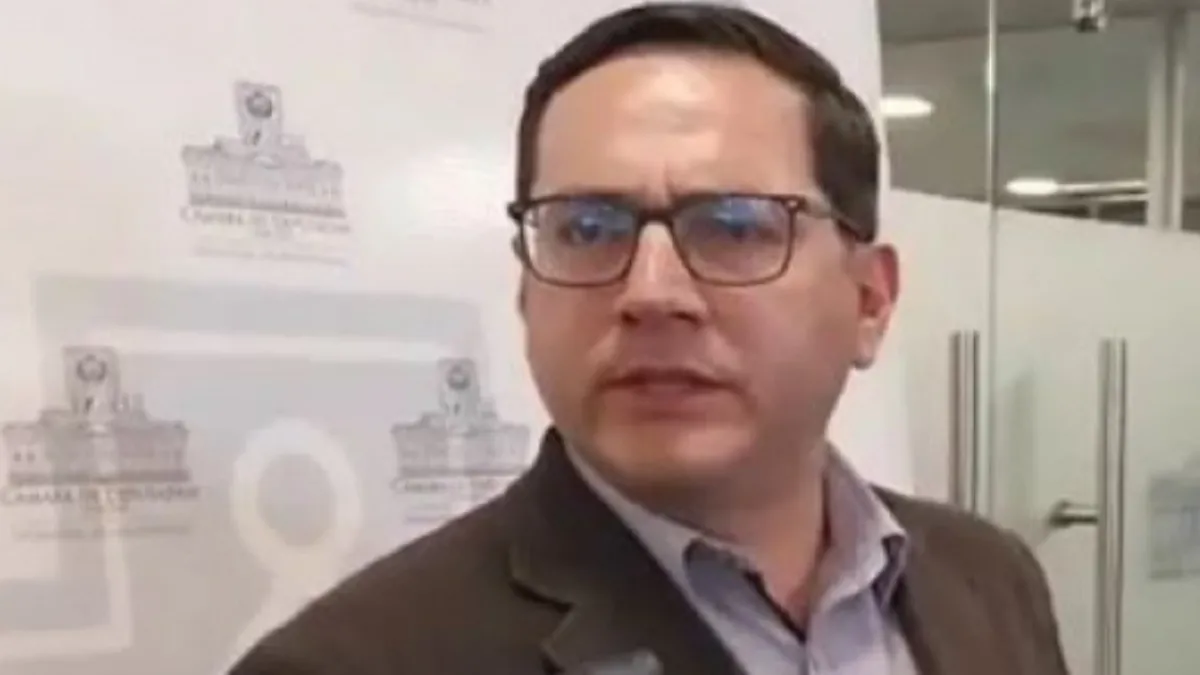 Diputado suplente electo Juan Carlos Velarde presenta renuncia amid polémica por comentarios despectivos contra quienes mastican hoja de coca