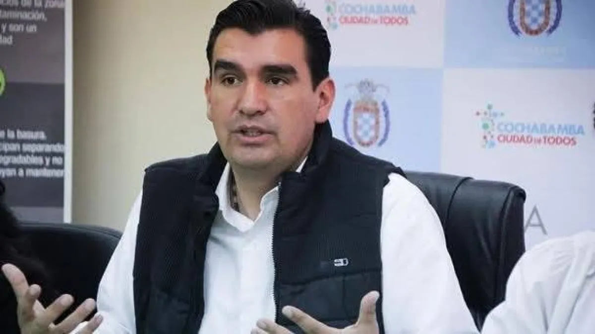 La mala gestión de la derecha deja sin plata a la Alcaldía de Cochabamba  Congelan las cuentas municipales por deuda millonaria del desayuno escolar de la gestión 2016
