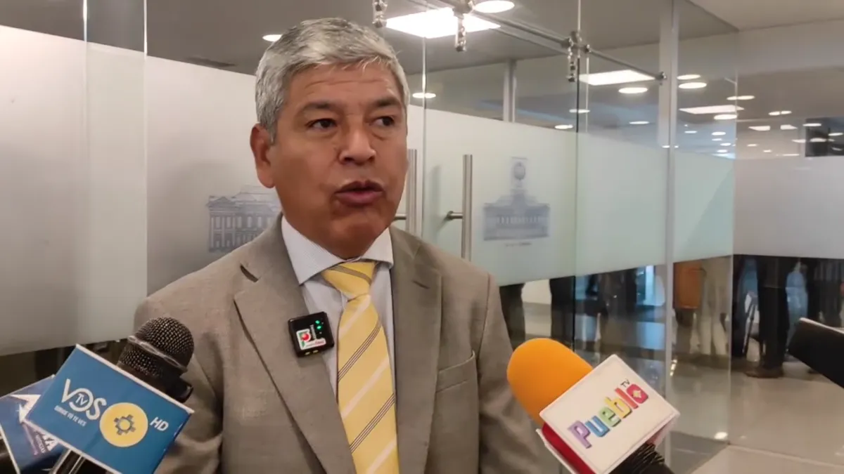 Ministro de Hidrocarburos debe responder 9 preguntas clave hoy a las 14:00