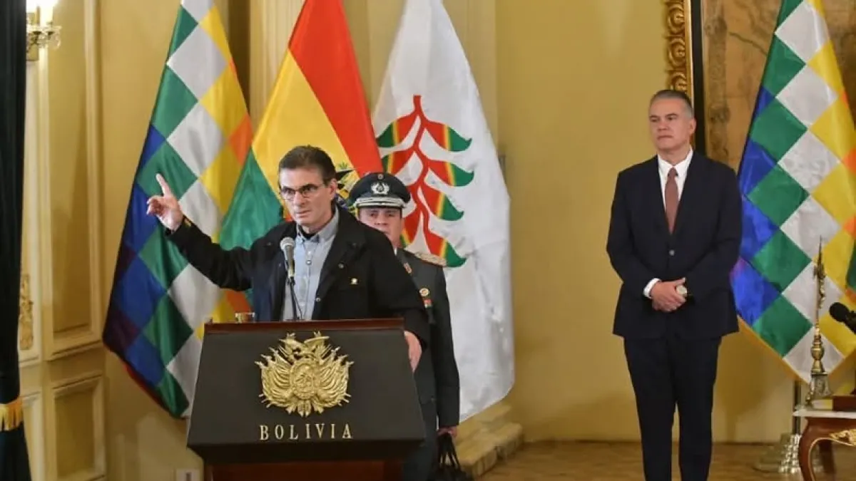Rodrigo Paz acusa a sectores movilizados de estar vinculados al narcotráfico, busca acercamiento con El Alto y destaca el trabajo de su vicepresidente