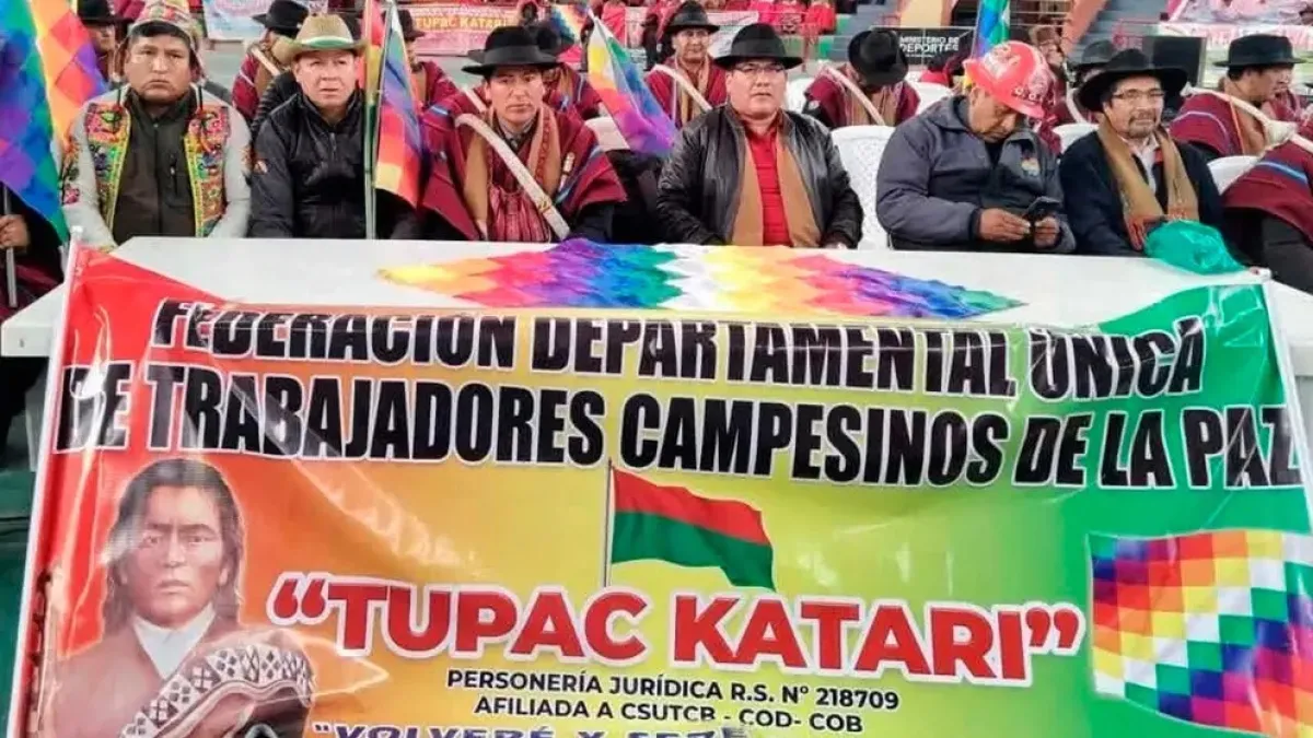 Federación Tupac Katari, desmiente acercamiento con el gobierno y denuncia crminalilzación a las movilizaciones.