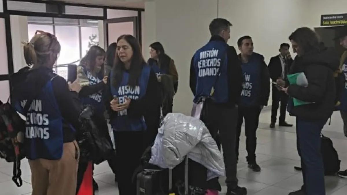 Misión argentina de Derechos Humanos denuncia expulsión de Bolivia